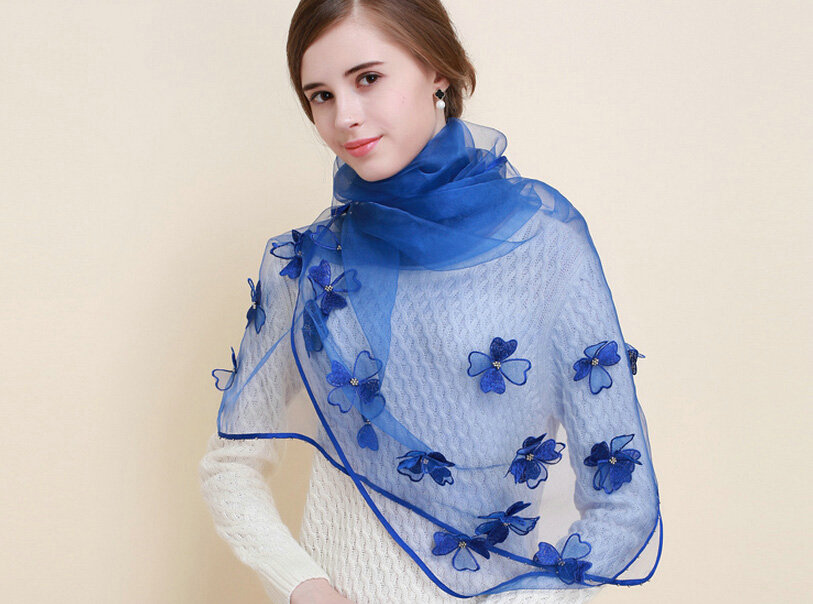 Pretty Floral Lace Scarf Shawls Women Winter Warm Silk Panties 180*70CM - Blue