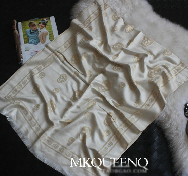 Pretty Skull Scarves Wrap Women Winter Warm Cashmere Panties 180*65CM - White