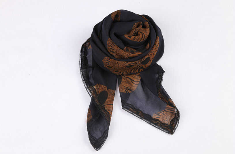 Pretty Skull Sheer Scarf Shawls Women Winter Warm Silk Panties 140*140CM - Blue
