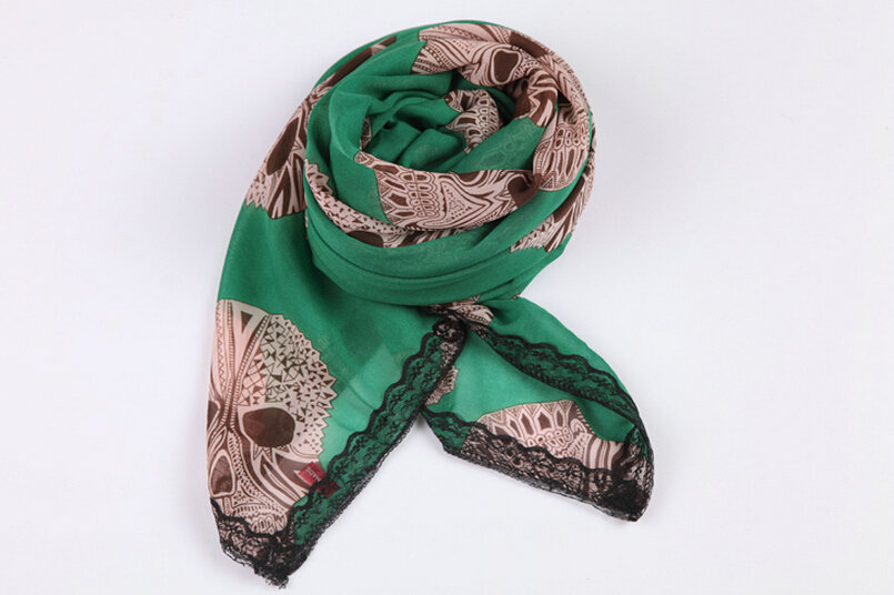 Pretty Skull Sheer Scarf Shawls Women Winter Warm Silk Panties 140*140CM - Green