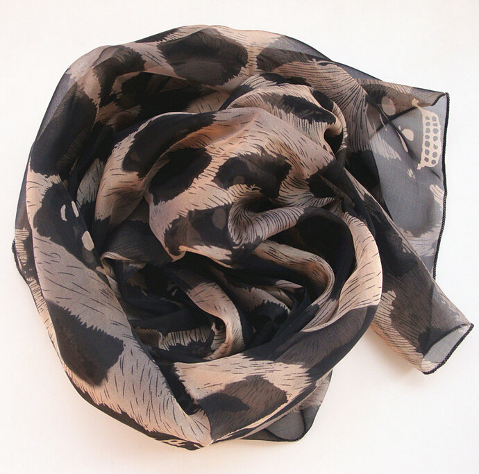 Pretty Skull Sheer Scarf Shawls Women Winter Warm Silk Panties 200*65CM - Brown