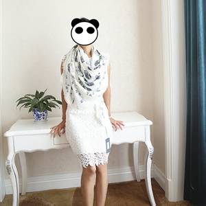 Quality Pretty Skull Scarves Wrap Women Winter Warm Silk 140*140CM - White