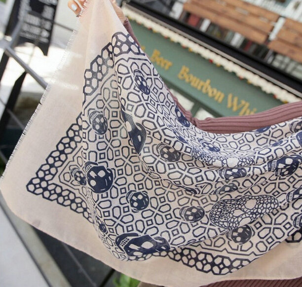 Vintage Skull Scarves Wrap Women Winter Warm Polyester 178*112CM - Beige