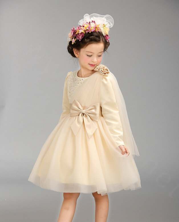 Cute Dresses Winter Flower Girls Knee Length Bowknot Wedding Party Dress - Beige