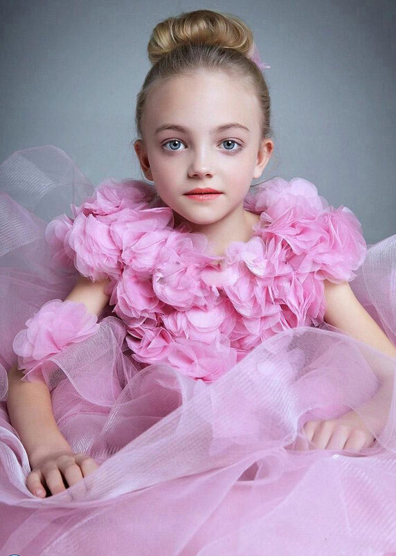 Cute Dresses Winter Flower Girls Sleeveless Embroidery Wedding Party Dress - Pink