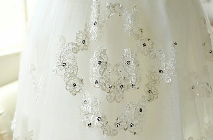 Cute Dresses Winter Flower Girls Sleeveless Embroidery Wedding Party Dress - White