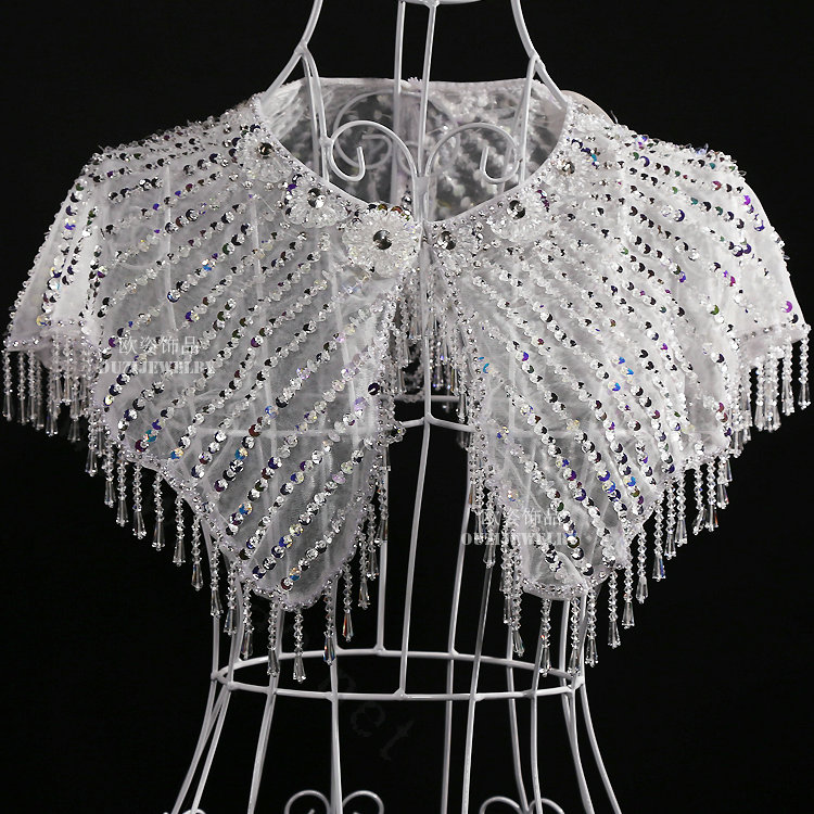 2016 New Luxury Bridal Crystal Beads Lace Sequins Shoulder Yarn Wedding Veil Tassel Shawls