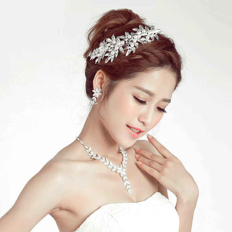 Alloy Leaf Pearls Flower Bridal Headbands Necklace Earrings Women Princess Style Jewelry Sets - Silver