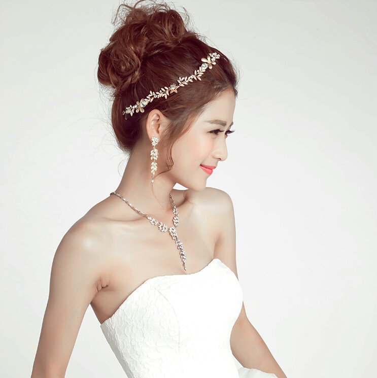 Alloy Leaf Rhinestone Pendant Bridal Headbands Earrings Women Princess Style Jewelry Sets - Gold