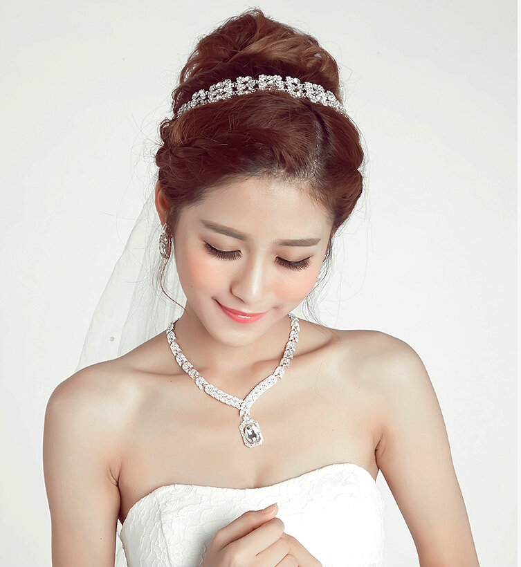 Alloy Rhinestone Bride Jewelry Sets Necklace Earrings Women Dinner Accessories - White