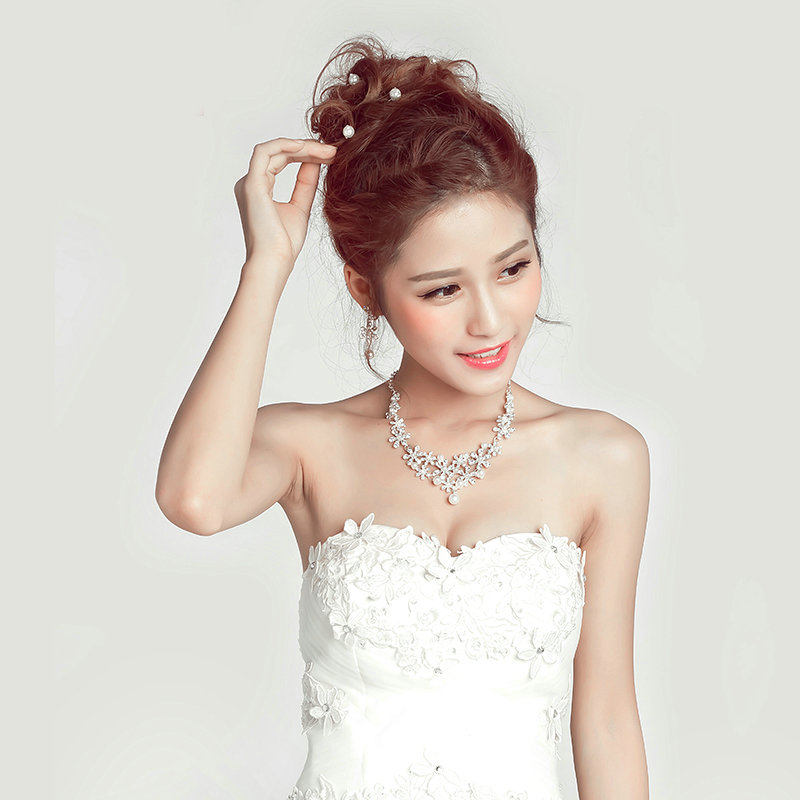Calssic Rhinestone Pearl Flower Bridal Necklace Earrings Women Wedding Jewelry Sets - Silver