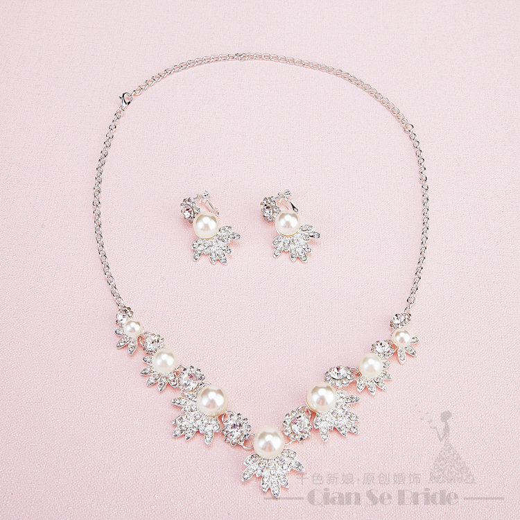 Calssic Rhinestone Pearls Bridal Jewelry Tiaras Necklace Earring Women Wedding Sets 3pcs - White