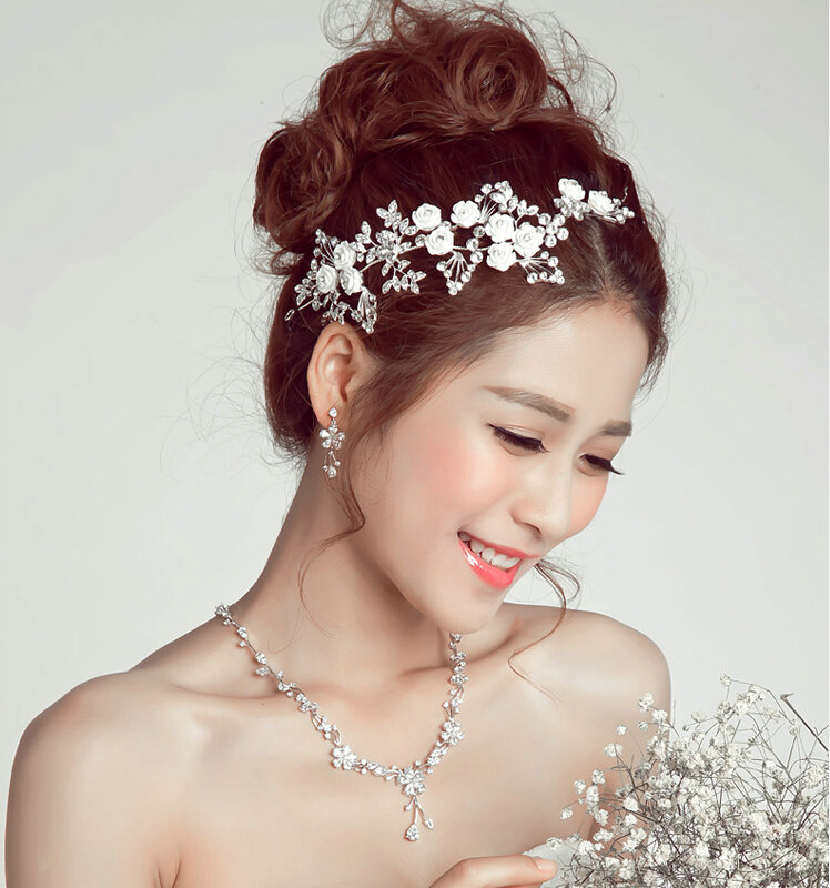 Crystal Beaded Flower Alloy Soft Chain Bridal Headbands Hair Accessories - White