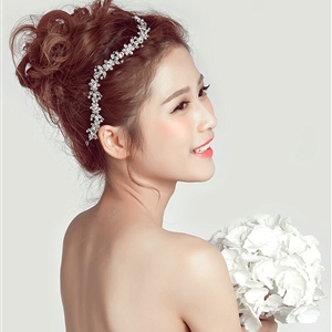 Crystal Diamond Alloy Flower Soft Chain Bride Headbands Women Wedding Hair Accessories - Silver