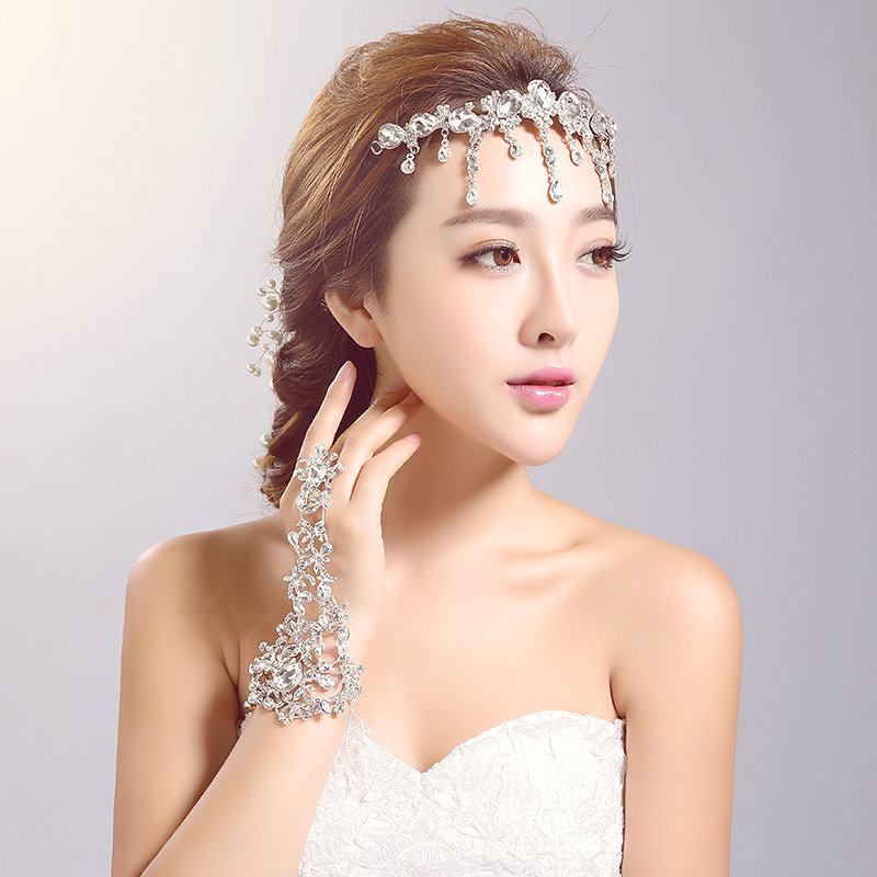 Elegant Alloy Rhinestone Bohemia Bridal Frontlet Pendant Headbands Hair Accessories - White