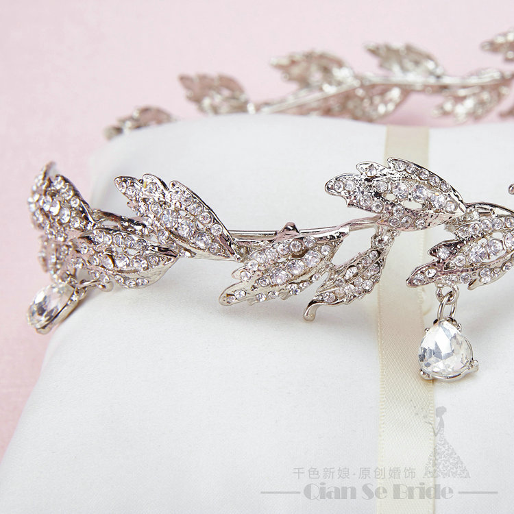 Fashion Alloy Rhinestone Bohemia Bridal Frontlet Pendant Headbands Hair Accessories - White