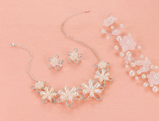 Fashion Alloy Rhinestone Pendant Bridal Necklace Earrings Women Wedding Jewelry Sets - Red