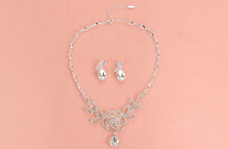 Hollow Flower Rhinestone Bridal Jewelry Tiaras Necklace Earring Women Pageant Sets 3pcs - White