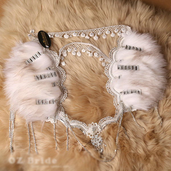 Personality Bridal Fox Fur Crystal Lace Shoulder Chain Sexy Queen Wedding Accessories - White