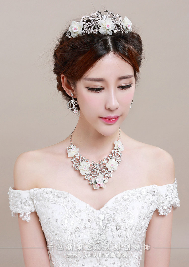 Rhinestone Ceramic Yarn Flower Bridal Tiaras Necklace Earring Women Wedding Jewelry Sets 3pcs - Beige