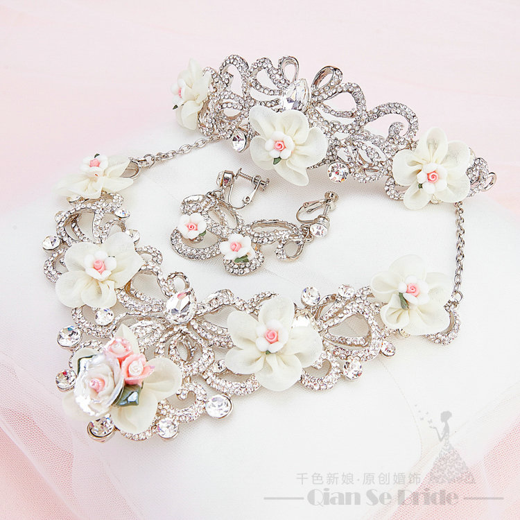 Rhinestone Ceramic Yarn Flower Bridal Tiaras Necklace Earring Women Wedding Jewelry Sets 3pcs - Beige