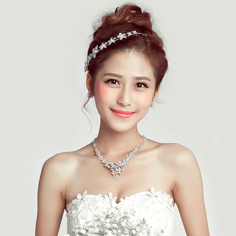 Romantic Alloy Flower Bridal Jewelry Tiaras Necklace Earring Women Weeding Sets 3pcs - White
