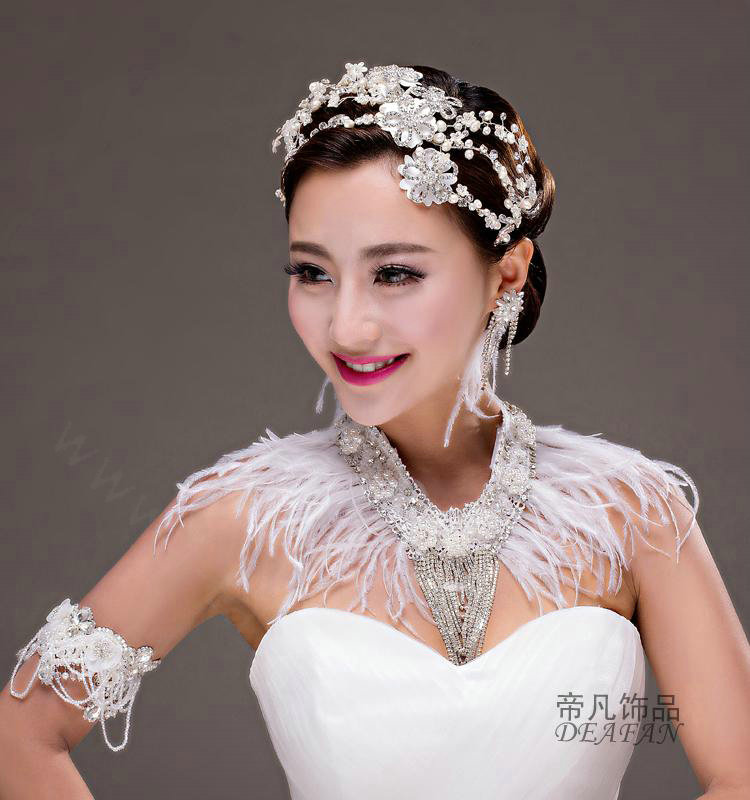 Unique Feather Rhinestone Bridal Pearls Necklace Wedding Egyptian Shoulder Chain Accessories
