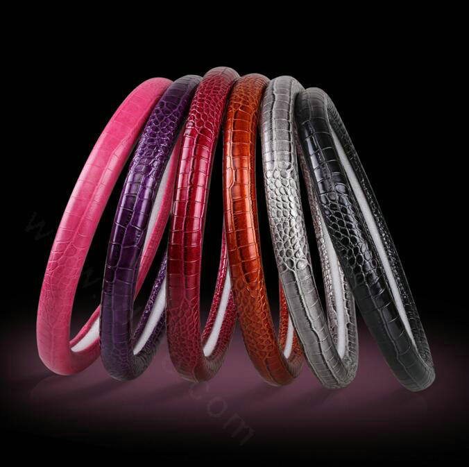 Crocodile Grain Glitter PU Leather Vehicle Steering Wheel Covers 15 inch 38CM - Black