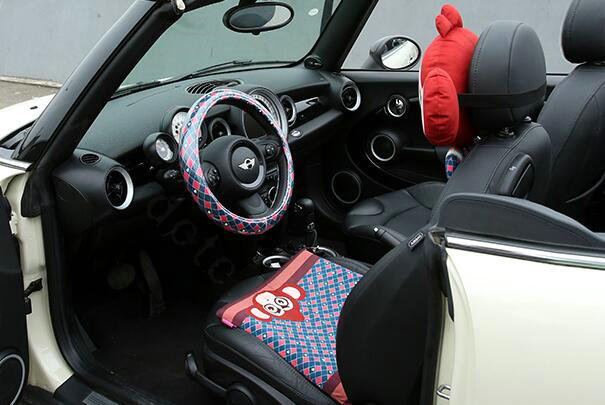 Personalized Diamond Female Universal Car Steering Wheel Covers PVC 15 inch - Blue Red