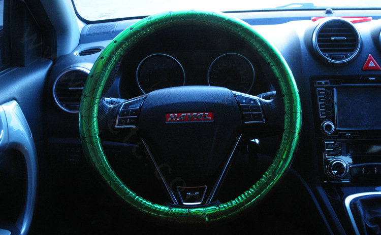 Personalized Plating Laser Leather Car Steering Wheel Covers 15 inch 38CM - Green