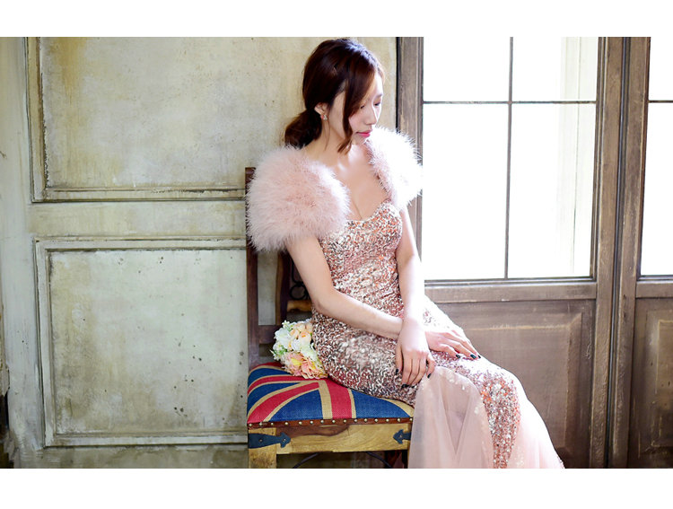 Elegant Real Ostrich Fur Bridal Wedding Shawls Women Winter Warm Wraps Cape - Light Pink