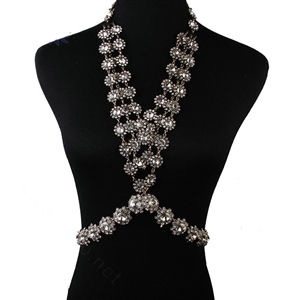 Exaggerate Rhinestone Long Pendant Necklace Bikini Dinner Party Body Chains Jewelry - White