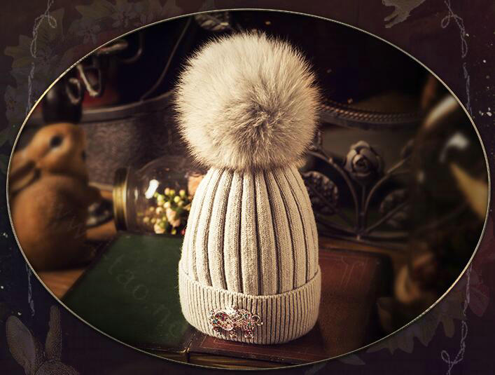 Fashion Women Diamond Elephant Knitted Wool Hats Winter Fox Fur Pom Poms Caps - Gray