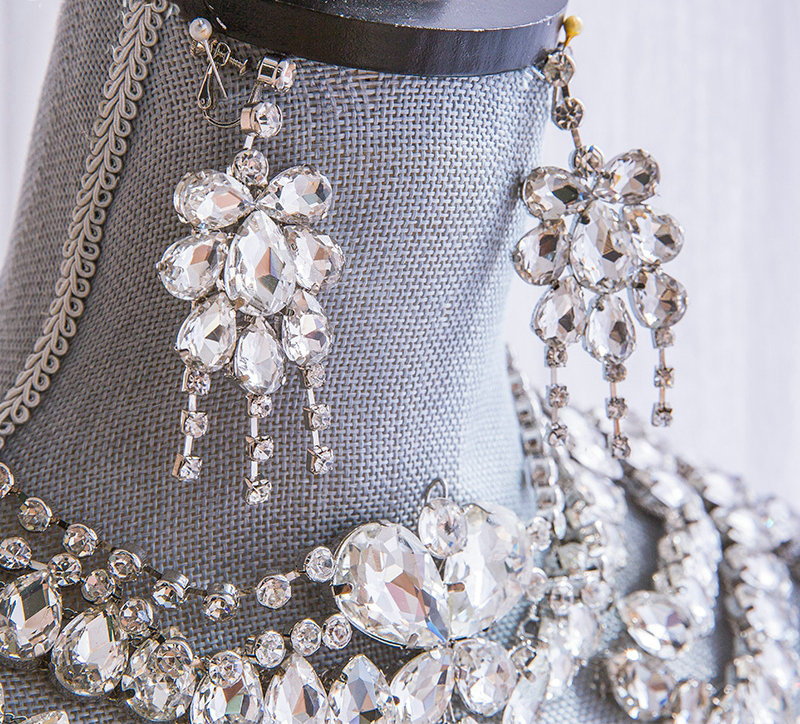 New Rhinestone Bridal Shoulder Chain Jewelry Luxury Wedding Stage Necklace - White