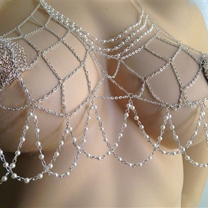Women Calssic Pearls Body Chain Bikini Bra Slave Harness V Necklace Waist Jewelry - Silver