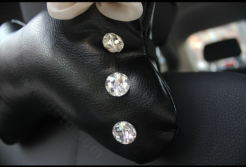 1PCS Roses Crystal Leather Car Neck Pillow Four Seasons General Auto Headrest for Women - Purple