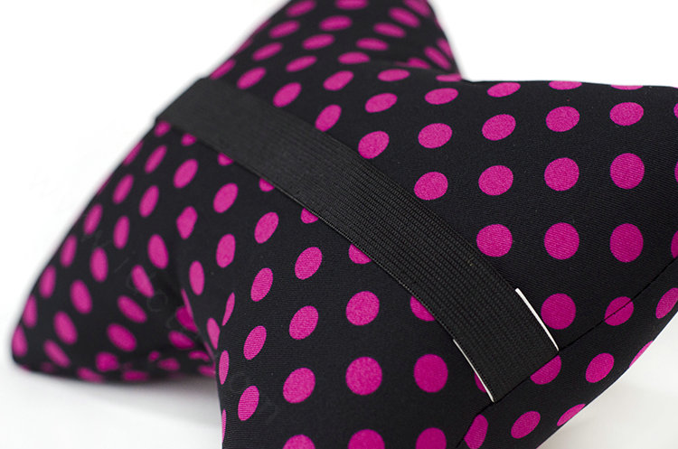 Calssic Polka Dot Car Neck Pillows Headrest Cotton Auto Interior Decoration 1pcs - Black Rose