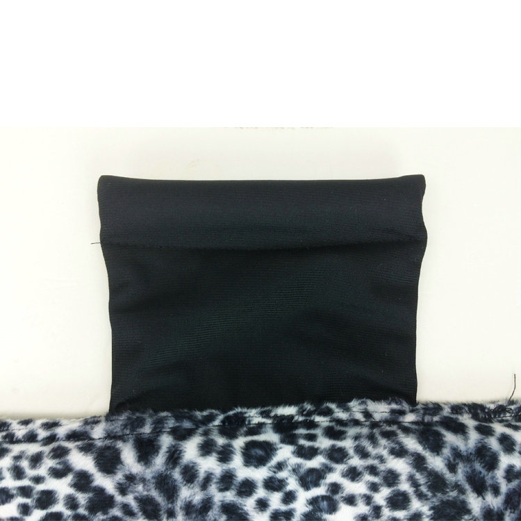 Leopard Print Plush Car Rear Seat Cushion Woman Winter Universal Seat Pads 1pcs - Black White