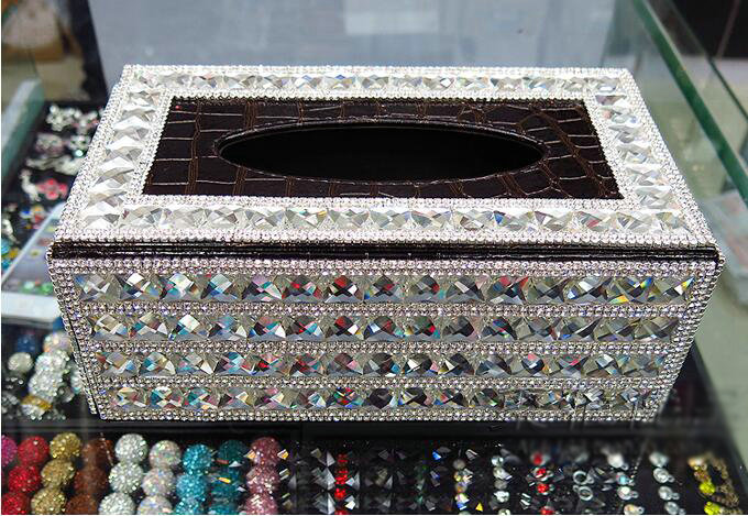Luxury Crystal Car Tissue Paper Box Case For Vehicle Office Home Creative Decor - White Black