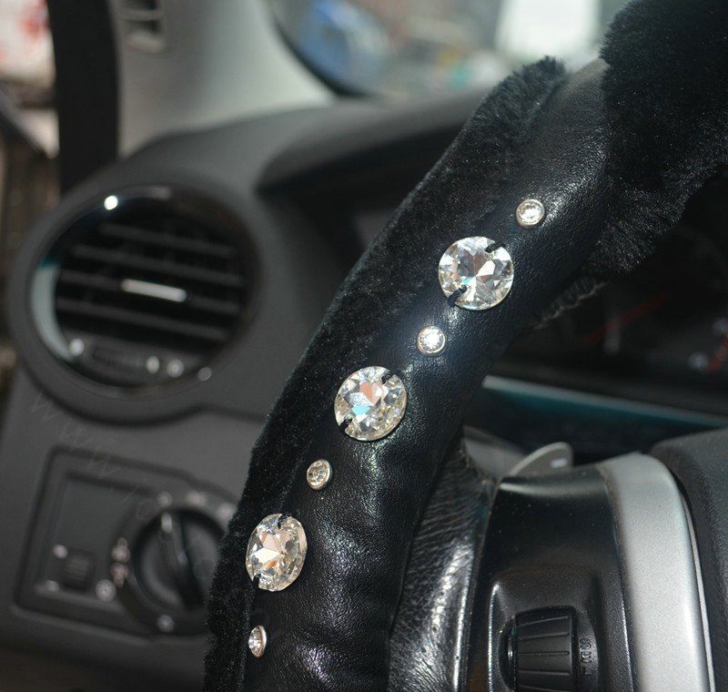 Personalized Fur Wool Leather Crystal Car Steering Wheel Covers 15 Inch 38CM - Black