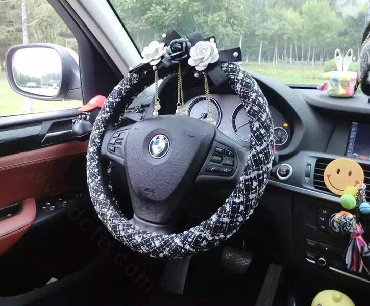 Top Quality Pearl Tassel Flower Linen Vehicle Steering Wheel Covers 15 inch 38CM - Black White