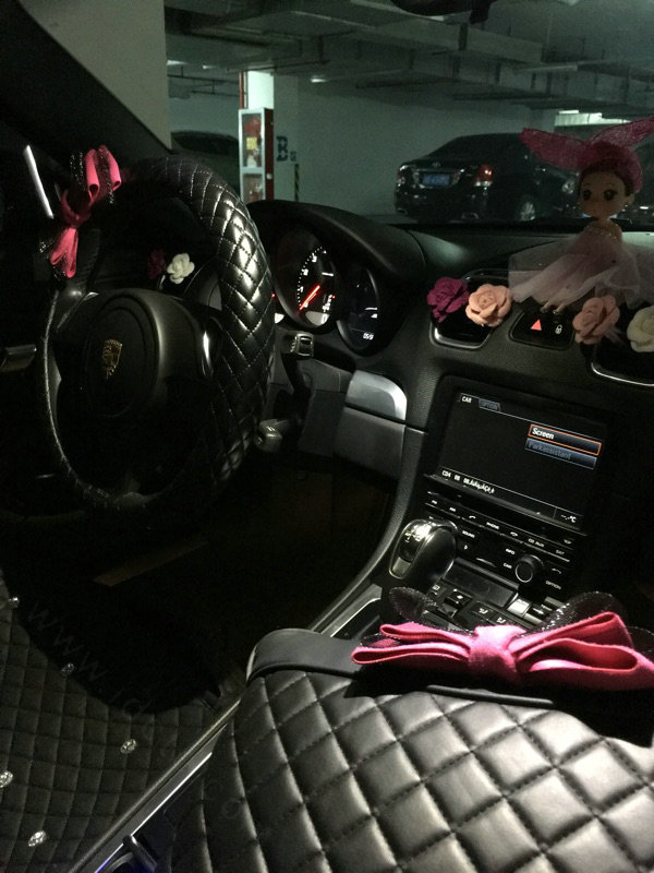 Unique Diamond Bowknot Car Steering Wheel Covers Genuine Leather 15 inch 38CM - Black