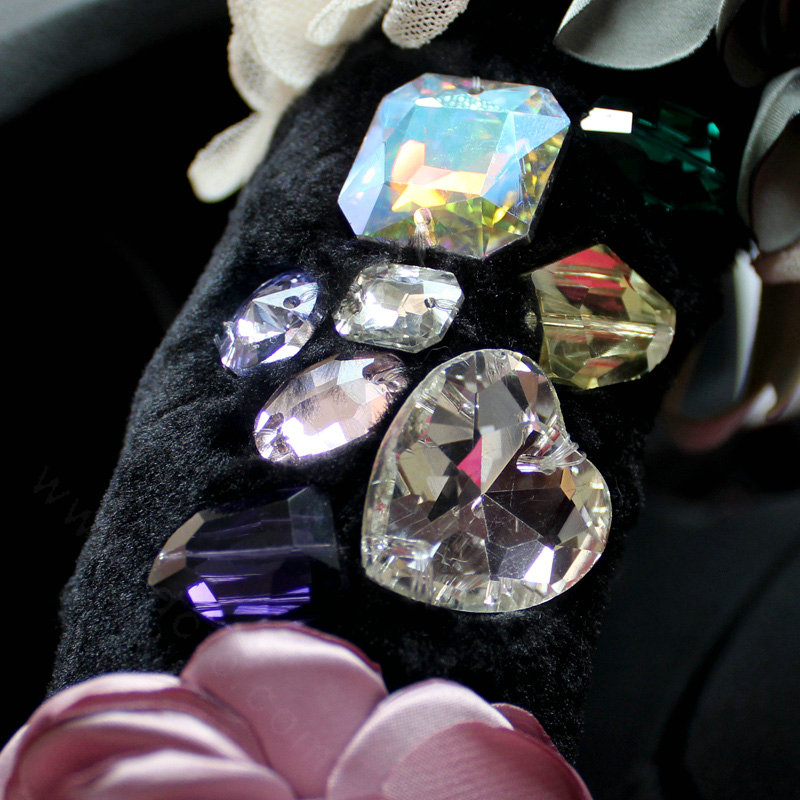 Vintage Women Crystal Flowers Car Steering Wheel Covers Plush 15 inch 38CM - Black