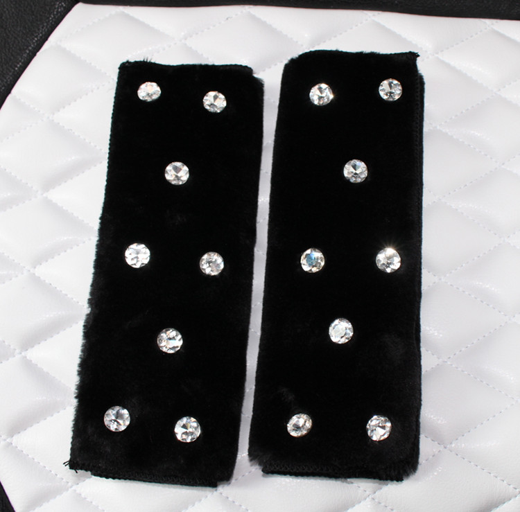 High Quality 2pcs Crystal Car Safety Seat Belt Covers Plush Shoulder Pads Auto Interior Decro - Black