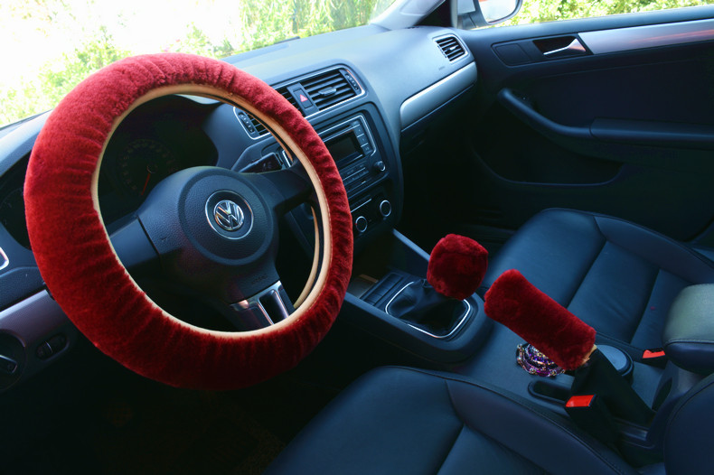 Classical 3pcs sets Winter Plush Fur Universal Car Steering Wheel Cover Handbrake Gear Knob Cover - Wine Red