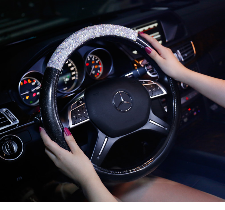 Fashion Girls Diamond Leather Car Steering Wheel Covers Crystal Bing Rhinestons Cases - Black
