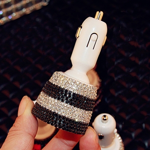 3.1A Rhinestones Dual USB Quick Car Charger Mobile Phone iPad Rotate Fast Charging Adapter - Black White