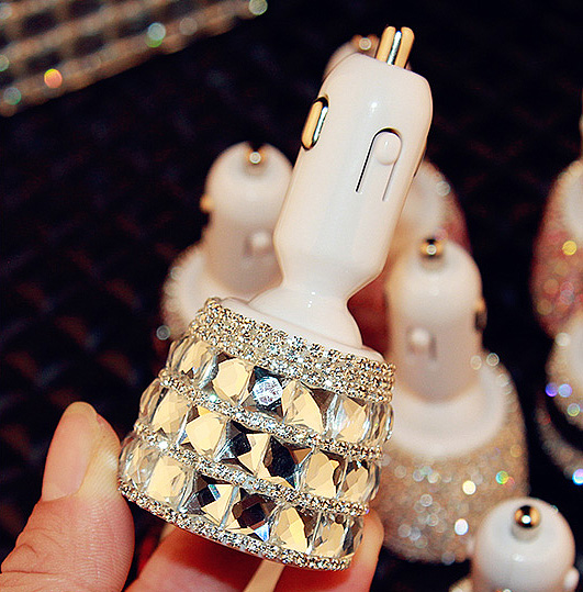 3.1A Rhinestones Dual USB Quick Car Charger Mobile Phone iPad Rotate Fast Charging Adapter - Transparent