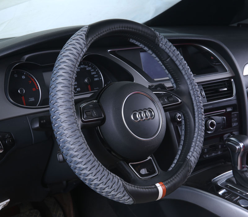 Classic Men Ice Silk Leather Sports Anti-slip Breathe Holes Steering Wheel Covers Accessories - Grey