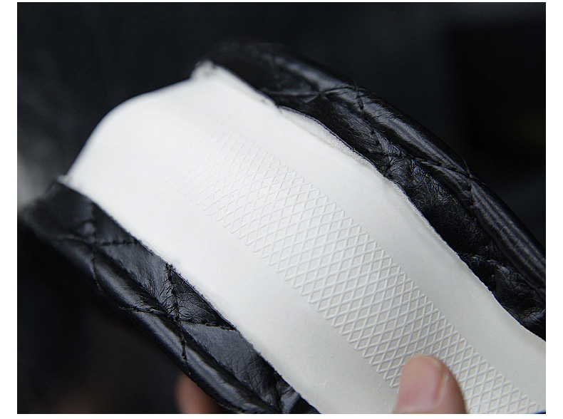 Crystal Lace Leather Vehicle Steering Wheel Covers 15 inch 38CM - Black